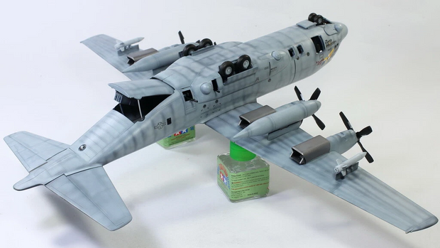 Air Force AC-130H Spectre – 1:72 Professional Model